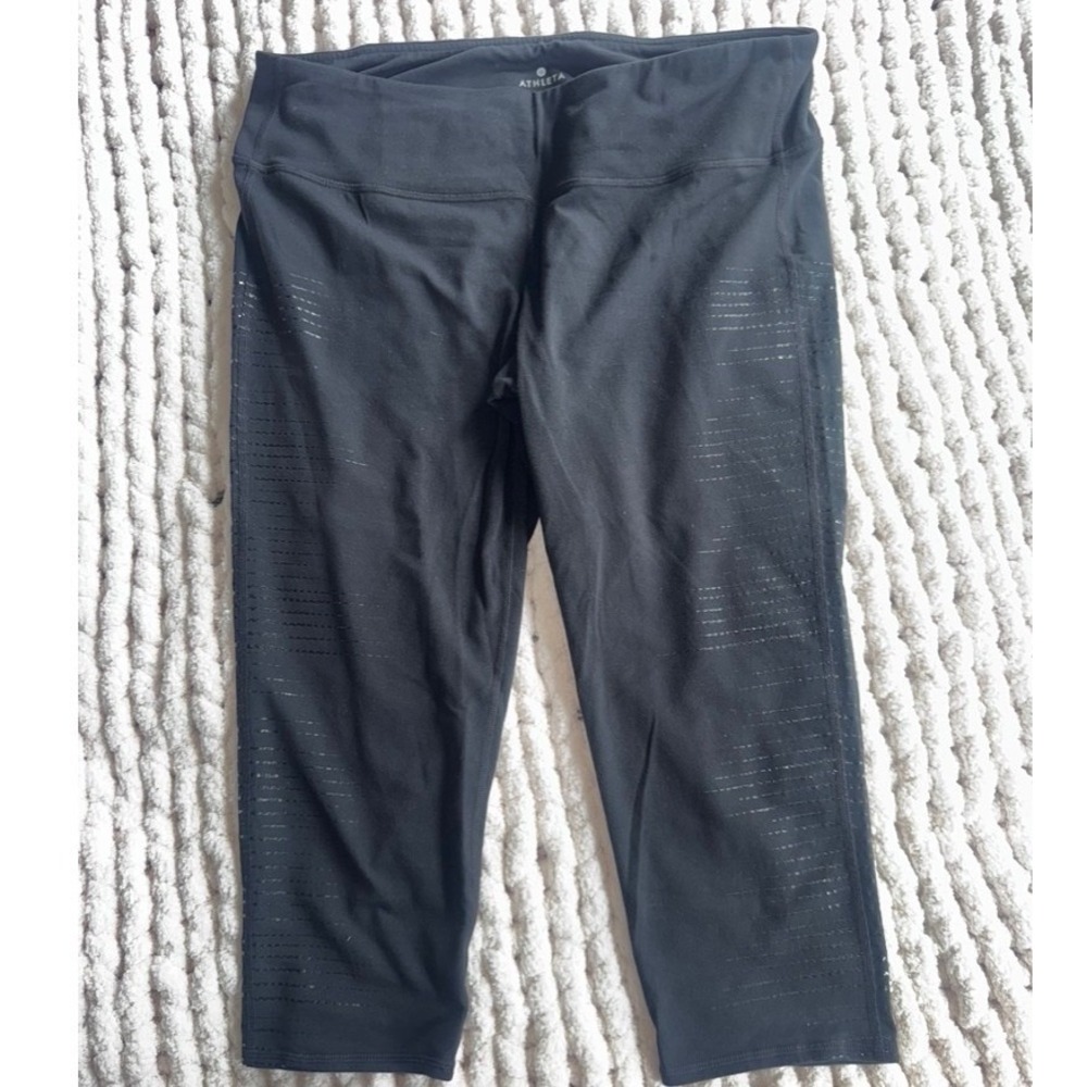 Athleta Black Cropped Leggings‎  Athletic Capri Pants Womens